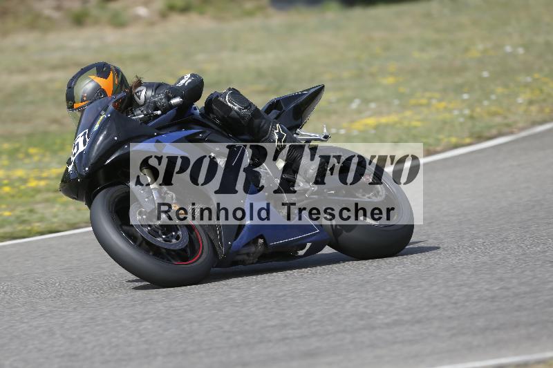 /37 09.08.2026  Pluess Motosport ADR/Freies Fahren/451